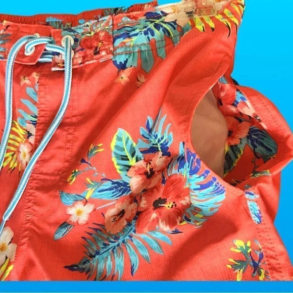 Tropical Board shorts / Swim Trunks - Size Small (28/30) - Picture 8 of 11